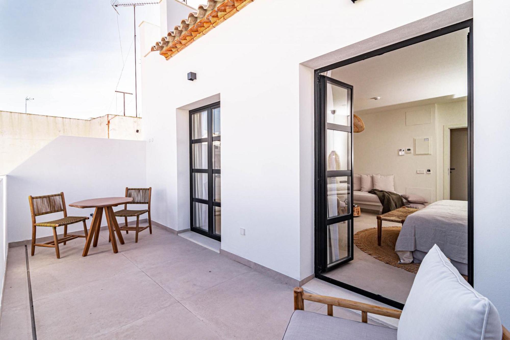 Seaclub Suites 埃斯特波纳 外观 照片